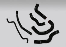 画像をギャラリービューアに読み込む, Mishimoto 05-06 Ford Mustang GT V8 / 05-10 GT500 Black Silicone Hose Kit